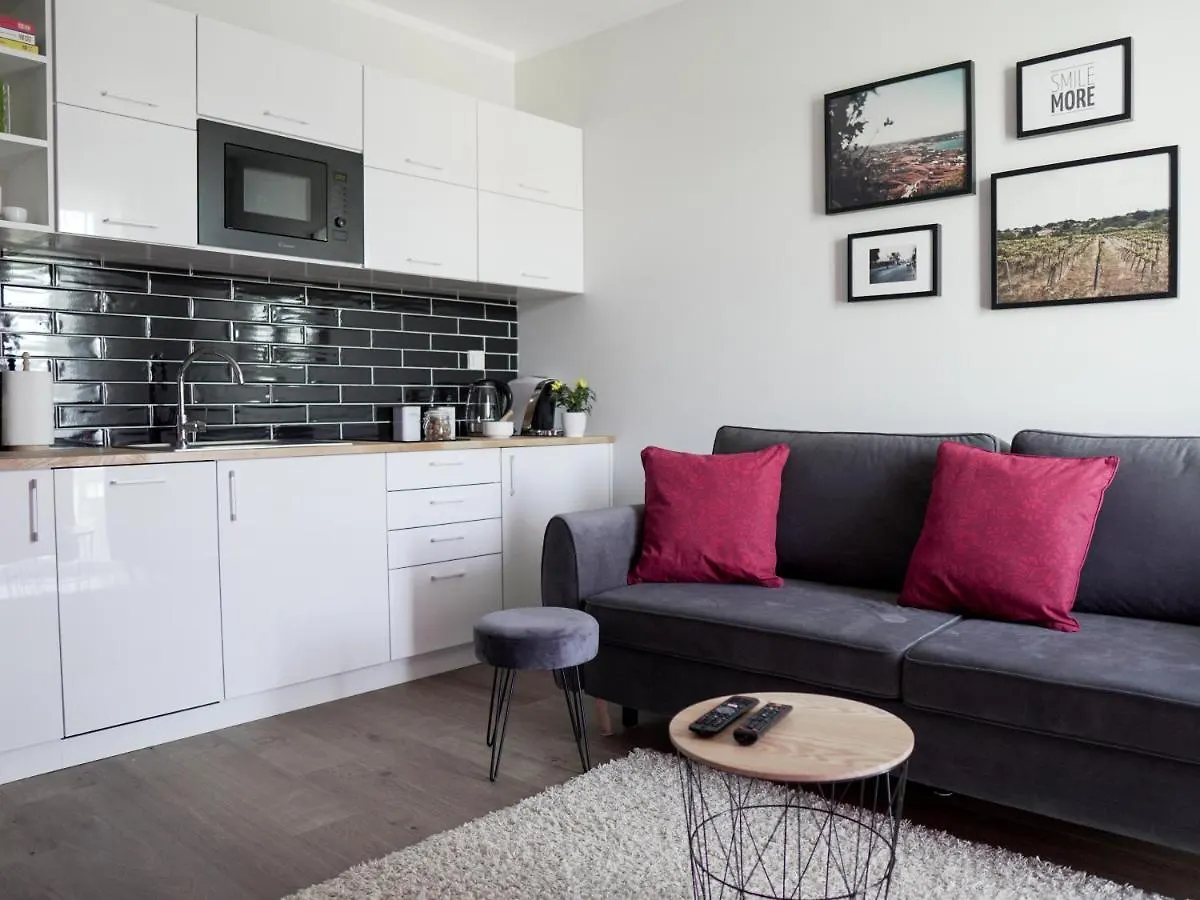 Vizzit Us Premium Apartments Warsaw