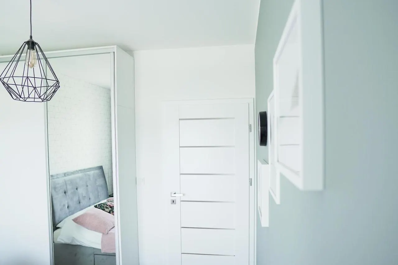 Vizzit Us Premium Apartments Warsaw Poland